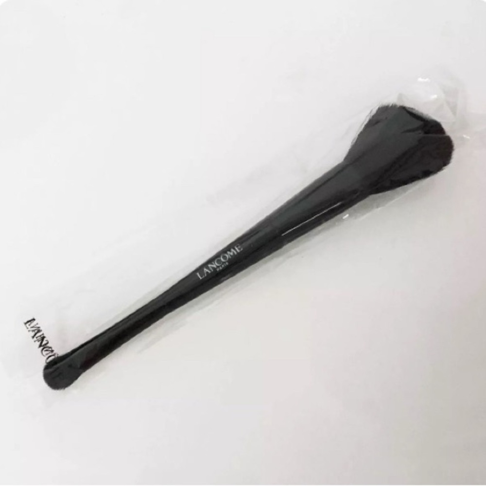 Lancôme Blush and Eyeshadow Dual-Ended Makeup Brush - Brand New -$35 MSRP